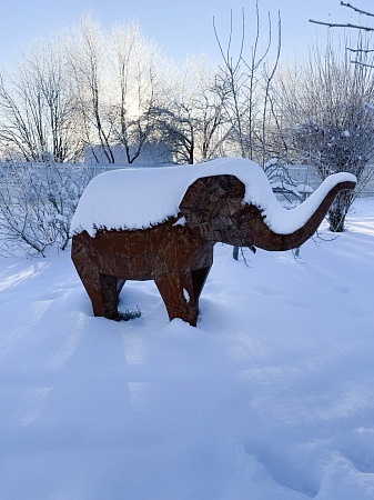 Sculpture «Baby elephant»