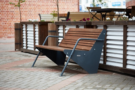 Bench «Boomerang»