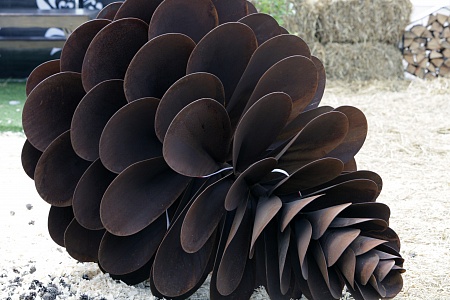 Sculpture «Pinecone»